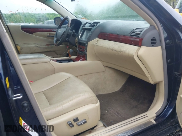2008 Lexus LS 460 with VIN JTHBL46F585073817, listed as a IAAI auction lot 42238404 with 218,617 mi miles and . Bid and sale history available at DreamBid. Image 5.
