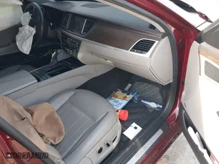 2015 Hyundai Genesis 5.0L with VIN KMHGN4JF4FU066994, listed as a IAAI auction lot 41208728 with 1 mi miles. Bid and sale history available at carsss.com. Image 5.