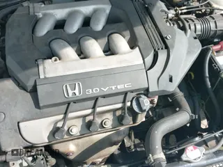 1999 Honda Accord EX with VIN 1HGCG165XXA022773, listed as a IAAI auction lot 43295768 with 294,333 mi miles and . Bid and sale history available at DreamBid. Image 14.