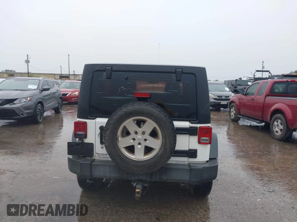 2016 Jeep Wrangler Unlimited Sport RHD with VIN 1C4BJWKG8GL271450, listed as a IAAI auction lot 42484670 with 20,364 mi miles and . Bid and sale history available at DreamBid. Image 16.