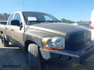 2006 Dodge Ram 1500 SLT with VIN 1D7HA182X6J183590, listed as a IAAI auction lot 41655170 with NaN miles. Bid and sale history available at carsss.com. Image 1.