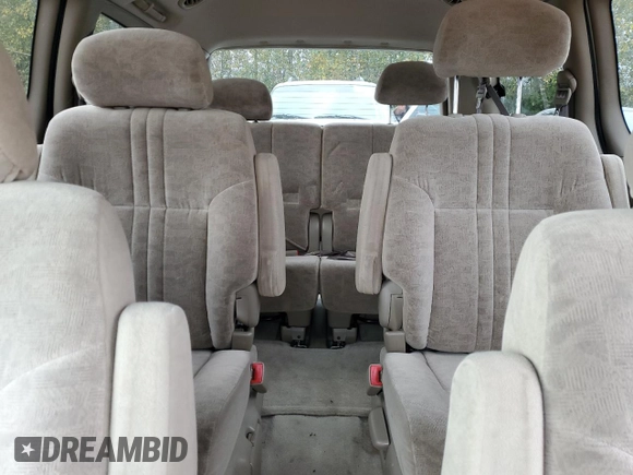2001 Toyota Sienna LE with VIN 4T3ZF13C11U382702, listed as a Copart auction lot 71856214 with 220,475 mi miles and Clean Title. Bid and sale history available at carsss.com. Image 10.