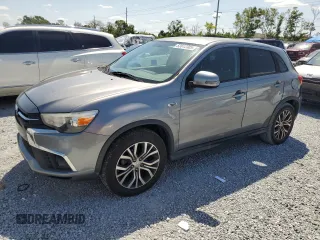 2018 Mitsubishi Outlander ES z VIN JA4AP3AU7JU019653, wystawiony jako Copart lot #52612305 z przebiegiem 210 673 mil mil oraz Szkoda całkowita • Salvage title. Historia ofert i sprzedaży dostępna na DreamBid. Obrazek 1.