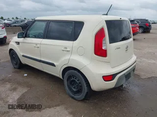 2013 Kia Soul with VIN KNDJT2A50D7559417, listed as a IAAI auction lot 42153196 with 152,119 mi miles. Bid and sale history available at carsss.com. Image 3.