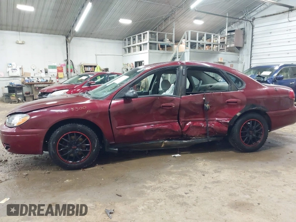 2006 Ford Taurus SE with VIN 1FAHP53U76A220657, listed as a IAAI auction lot 42358300 with Not provided miles and . Bid and sale history available at DreamBid. Image 13.