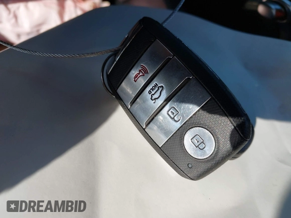 2019 Kia Optima LX with VIN 5XXGT4L38KG365515, listed as a IAAI auction lot 41829120 with 86,510 mi miles. Bid and sale history available at carsss.com. Image 11.