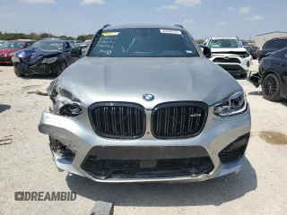 2021 BMW X4 M z VIN 5YMUJ0C03M9D96933, wystawiony jako Copart lot #64650153 z przebiegiem 27 157 mil mil oraz . Historia ofert i sprzedaży dostępna na DreamBid. Obrazek 5.