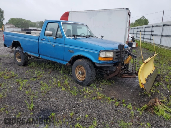 1996 Ford F-250 z VIN 2FTHF26H7TCA30362, wystawiony jako Copart lot #57525605 z przebiegiem Nie podano mil oraz Czysty tytuł • Clean title. Historia ofert i sprzedaży dostępna na DreamBid. Obrazek 4.