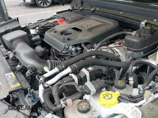 2022 Jeep Wrangler Unlimited Sahara with VIN 1C4JJXP67NW275731, listed as a IAAI auction lot 42992514 with 32,279 mi miles and . Bid and sale history available at DreamBid. Image 19.