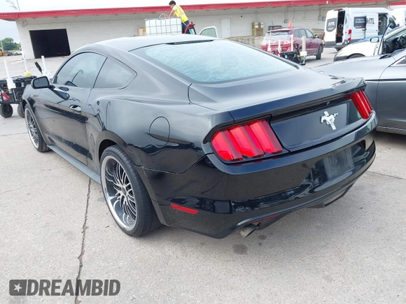 2016 Ford Mustang V6 z VIN 1FA6P8AM3G5256187, wystawiony jako IAAI lot #42415645 z przebiegiem 141 235 mil mil oraz . Historia ofert i sprzedaży dostępna na DreamBid. Obrazek 3.