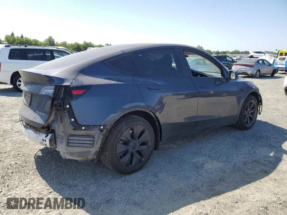 2024 Tesla Model Y Long Range z VIN 7SAYGAEE0RF101971, wystawiony jako Copart lot #58794335 z przebiegiem 16 099 mil mil oraz Szkoda całkowita • Salvage title. Historia ofert i sprzedaży dostępna na DreamBid. Obrazek 3.