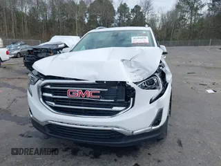 2021 GMC Terrain SLT z VIN 3GKALPEV7ML310653, wystawiony jako IAAI lot #41584058 z przebiegiem 86 069 mil mil oraz . Historia ofert i sprzedaży dostępna na DreamBid. Obrazek 6.