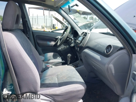 2003 Toyota RAV4 with VIN JTEGH20V630111618, listed as a IAAI auction lot 42101065 with 173,601 mi miles and . Bid and sale history available at carsss.com. Image 5.