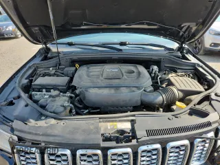 2017 Jeep Grand Cherokee Overland z VIN 1C4RJFCG4HC818132, wystawiony jako Copart lot #62642775 z przebiegiem 116 815 mil mil oraz Szkoda całkowita • Salvage title. Historia ofert i sprzedaży dostępna na DreamBid. Obrazek 12.