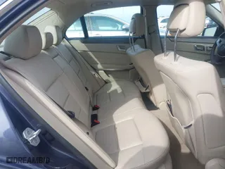 2014 Mercedes-Benz E-Class E 350 Luxury with VIN WDDHF8JB8EA917064, listed as a IAAI auction lot 41742771 with 132,619 mi miles. Bid and sale history available at carsss.com. Image 8.