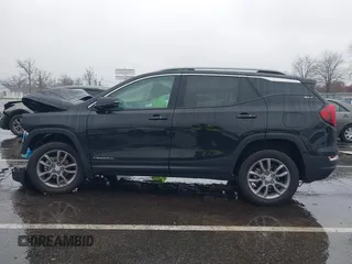 2023 GMC Terrain SLT with VIN 3GKALPEG1PL250469, listed as a IAAI auction lot 40890565 with 30,405 mi miles and . Bid and sale history available at carsss.com. Image 14.