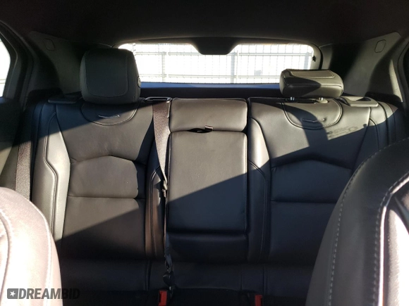 2020 Cadillac XT4 FWD Premium Luxury with VIN 1GYFZCR45LF078258, listed as a Copart auction lot 82302144 with 81,643 mi miles and Salvage Title. Bid and sale history available at carsss.com. Image 10.