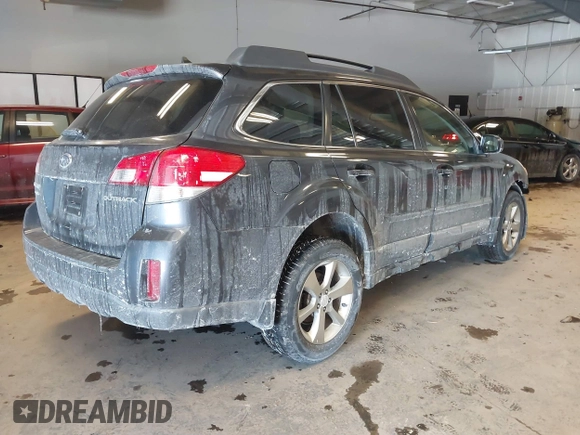 2013 Subaru Outback 2.5i Limited with VIN 4S4BRCKC9D3242941, listed as a IAAI auction lot 41592045 with 194,855 mi miles. Bid and sale history available at carsss.com. Image 4.