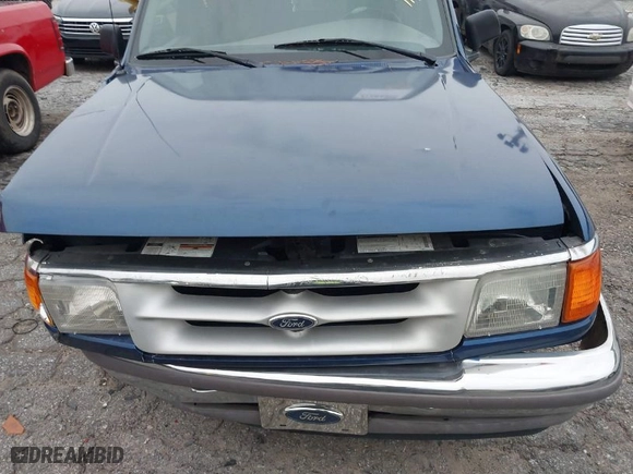 1997 Ford Ranger XL with VIN 1FTCR14U2VTA78677, listed as a IAAI auction lot 41584486 with 287,480 mi miles. Bid and sale history available at carsss.com. Image 6.
