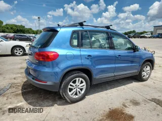 2017 Volkswagen Tiguan S with VIN WVGAV7AX2HW501907, listed as a Copart auction lot 64880705 with 82,592 mi miles and Clean title. Bid and sale history available at DreamBid. Image 3.