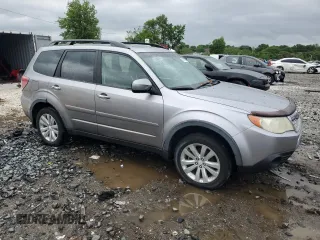 2011 Subaru Forester X Limited z VIN JF2SHAECXBH740090, wystawiony jako Copart lot #56787735 z przebiegiem 158 096 mil mil oraz Czysty tytuł • Clean title. Historia ofert i sprzedaży dostępna na DreamBid. Obrazek 4.