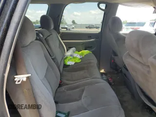 2005 GMC Yukon SLE with VIN 1GKEC13T35R233595, listed as a Copart auction lot 64571554 with 0 mi miles and Salvage Title. Bid and sale history available at carsss.com. Image 12.