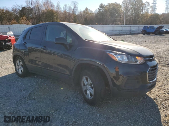 2021 Chevrolet Trax LS with VIN KL7CJNSB5MB342511, listed as a Copart auction lot 84068034 with 56,137 mi miles and Salvage Title. Bid and sale history available at carsss.com. Image 4.
