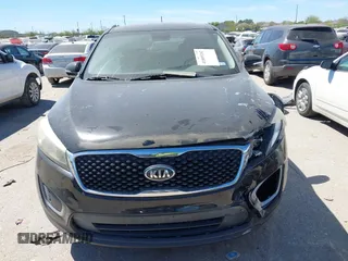 2018 Kia Sorento LX with VIN 5XYPG4A39JG339619, listed as a IAAI auction lot 41809182 with 126,954 mi miles. Bid and sale history available at carsss.com. Image 13.