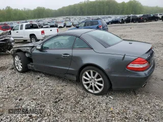2007 Mercedes-Benz SL 550 z VIN WDBSK71F17F128087, wystawiony jako Copart lot #56397405 z przebiegiem 195 854 mil mil oraz Tytuł czysty. Historia ofert i sprzedaży dostępna na DreamBid. Obrazek 2.
