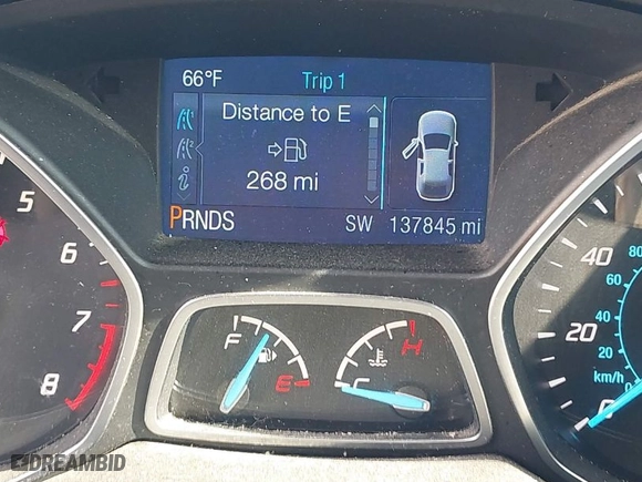 2015 Ford Escape SE with VIN 1FMCU9GX5FUC62439, listed as a IAAI auction lot 42066128 with 137,845 mi miles. Bid and sale history available at carsss.com. Image 7.