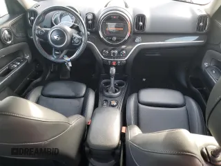 2019 MINI Countryman Cooper S с VIN WMZYT3C55K3E95965, выставлен на аукционе Copart как лот 48428135 с пробегом 69 993 миль миль и Списание • Salvage title. История ставок и продаж доступна на DreamBid. Изображение 8.