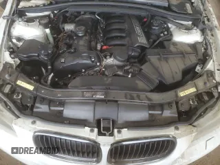 2010 BMW 3 Series 328i xDrive with VIN WBAUU3C5XAA541189, listed as a Copart auction lot 47542595 with 225,967 mi miles and Salvage Title. Bid and sale history available at DreamBid. Image 11.