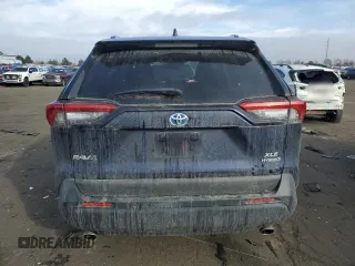 2021 Toyota RAV4 Hybrid XLE with VIN 2T3RWRFV3MW108921, listed as a Copart auction lot 43737815 with 86,795 mi miles and Salvage Title. Bid and sale history available at carsss.com. Image 6.