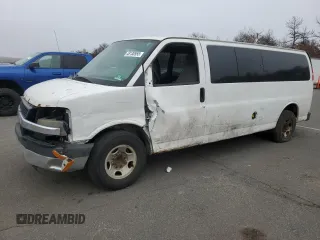 2012 Chevrolet Express Passenger 1LT z VIN 1GAZG1FA6C1175370, wystawiony jako Copart lot #48130955 z przebiegiem 268 170 mil mil oraz Szkody całkowita. Historia ofert i sprzedaży dostępna na DreamBid. Obrazek 1.