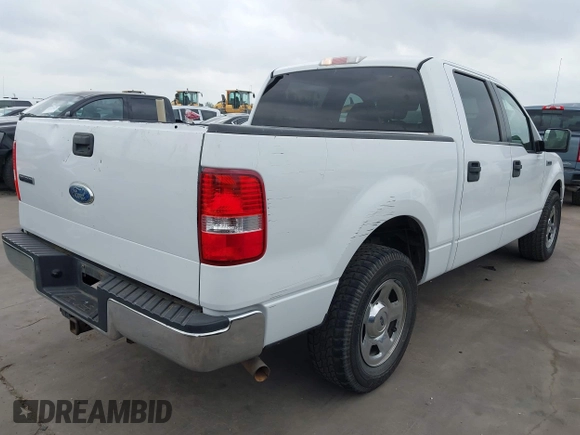 2008 Ford F-150 XLT with VIN 1FTPW12V98FB13594, listed as a IAAI auction lot 42129137 with 151,523 mi miles. Bid and sale history available at carsss.com. Image 4.