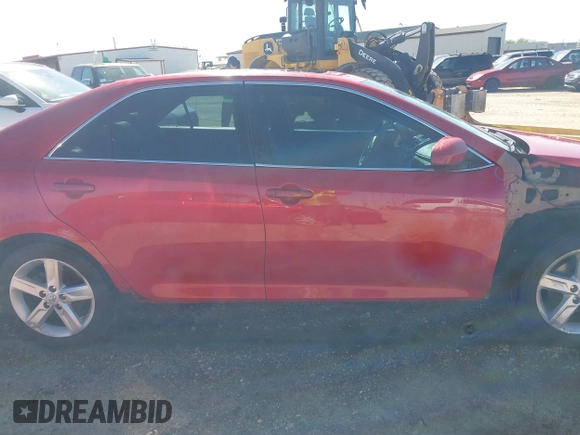 2012 Toyota Camry L with VIN 4T1BF1FK4CU546329, listed as a IAAI auction lot 41787923 with 226,020 mi miles. Bid and sale history available at carsss.com. Image 14.