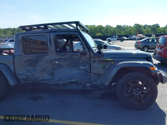 2022 Jeep Gladiator High Altitude with VIN 1C6HJTFG6NL152173, listed as a IAAI auction lot 42524638 with 17,148 mi miles and . Bid and sale history available at DreamBid. Image 18.