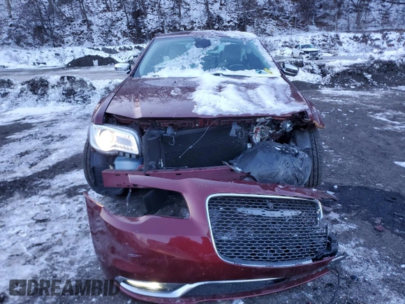 2017 Chrysler 300 with VIN 2C3CCAKG4HH506804, listed as a Copart auction lot 89251045 with 61,694 mi miles and Salvage Title. Bid and sale history available at carsss.com. Image 5.