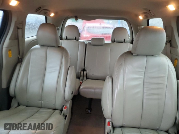 2014 Toyota Sienna L with VIN 5TDZK3DC3ES435347, listed as a Copart auction lot 52645335 with 176,370 mi miles and Clean Title. Bid and sale history available at carsss.com. Image 10.