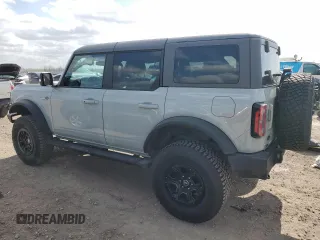 2021 Ford Bronco with VIN 1FMEE5DP0MLB08033, listed as a Copart auction lot 48920565 with 37,577 mi miles and Salvage Title. Bid and sale history available at DreamBid. Image 2.