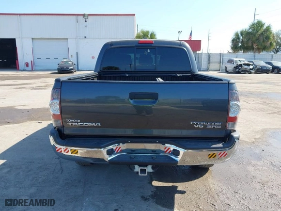 2010 Toyota Tacoma PreRunner with VIN 3TMJU4GNXAM099667, listed as a IAAI auction lot 41530993 with NaN miles. Bid and sale history available at carsss.com. Image 17.