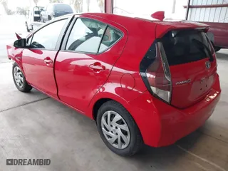 2015 Toyota Prius c One with VIN JTDKDTB33F1581101, listed as a IAAI auction lot 41203345 with 23,941 mi miles. Bid and sale history available at carsss.com. Image 3.