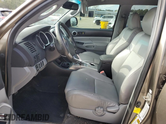 2013 Toyota Tacoma PreRunner with VIN 3TMKU4HNXDM035233, listed as a Copart auction lot 86717434 with 137,005 mi miles and Salvage title. Bid and sale history available at DreamBid. Image 7.