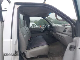 1999 Ford F-350 с VIN 1FDSF34L4XEC47642, выставлен на аукционе IAAI как лот 42513471 с пробегом 187 753 миль миль и . История ставок и продаж доступна на DreamBid. Изображение 5.