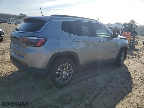 2020 Jeep Compass Latitude w/Sun/Safety Pkg with VIN 3C4NJCBB3LT258927, listed as a Copart auction lot 42951625 with 65,811 mi miles and Salvage Title. Bid and sale history available at carsss.com. Image 3.