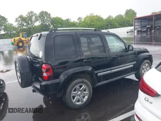 2006 Jeep Liberty Limited с VIN 1J4GK58KX6W140732, выставлен на аукционе IAAI как лот 42239431 с пробегом 180 552 миль миль и . История ставок и продаж доступна на DreamBid. Изображение 4.