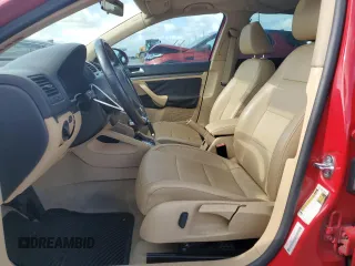 2009 Volkswagen Jetta SE с VIN 3VWRM71K29M072314, выставлен на аукционе Copart как лот 57063035 с пробегом 125 872 миль миль и Списание • Salvage title. История ставок и продаж доступна на DreamBid. Изображение 7.