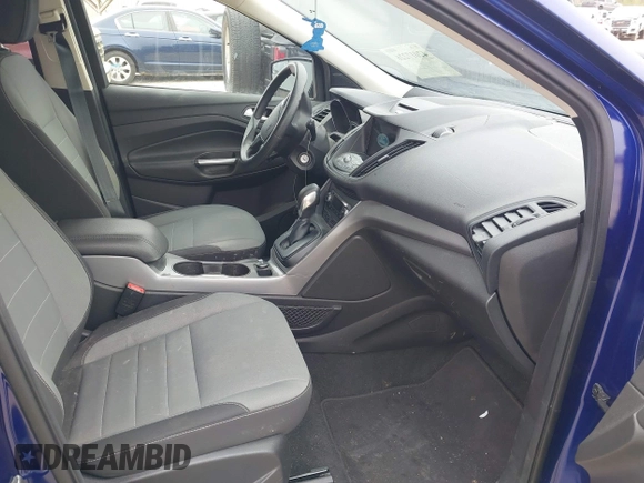 2016 Ford Escape SE with VIN 1FMCU0GX9GUB93543, listed as a IAAI auction lot 42017226 with 208,092 mi miles. Bid and sale history available at carsss.com. Image 5.
