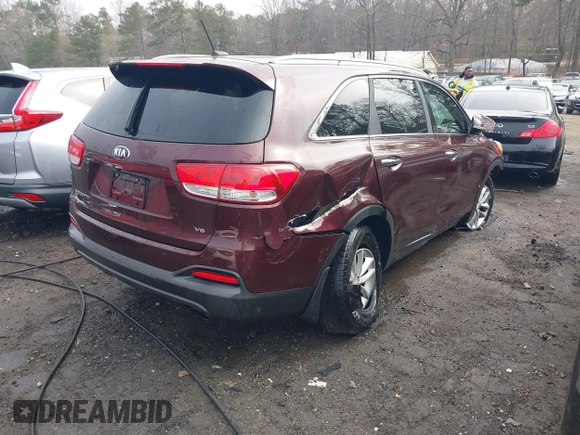 2016 Kia Sorento LX with VIN 5XYPG4A55GG142487, listed as a IAAI auction lot 41792925 with 118,355 mi miles. Bid and sale history available at carsss.com. Image 4.
