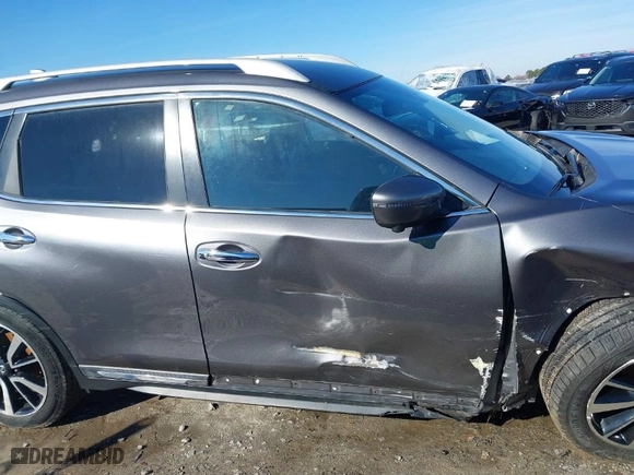 2019 Nissan Rogue S with VIN 5N1AT2MV5KC765473, listed as a IAAI auction lot 41586454 with 84,362 mi miles. Bid and sale history available at carsss.com. Image 14.